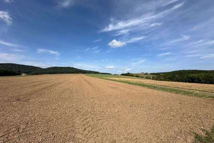 Grundstück in Bad Staffelstein 300.000,00 € 26035 m²