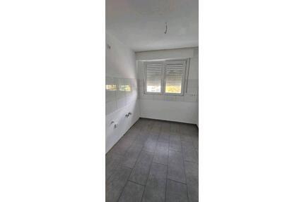 moderne Wohnung mit Balkon - 850,00&nbsp;EUR Kaltmiete, ca.&nbsp; 70,00&nbsp;m&sup2; in Dortmund (PLZ: 44319) Brackel