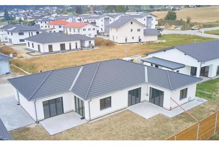 Moderne Bungalow Doppelhaushälfte Kfw 40 - Simbach am Inn