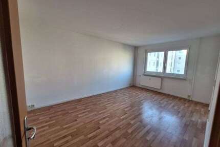 Wohnung zum Mieten in Dessau-Roßlau 348,00 € 32.61 m²