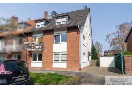 Mehrfamilienhaus mit drei Einheiten, Garten und Entwicklungspotenzial in Neuss Furth