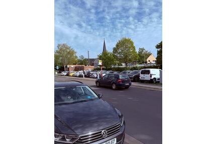 Wohnung in Krefeld-Oppum Bahnhof sehr zentraler Lage