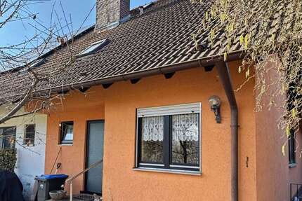 Haus zum Kaufen in Bayreuth 332.000,00 € 101.67 m²