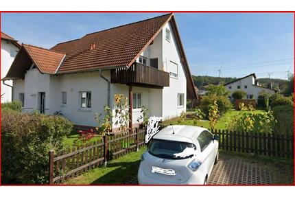Zweifamilienhaus - 529.000,00&nbsp;EUR Kaufpreis, ca.&nbsp; 180,00&nbsp;m&sup2; in Fronhausen (PLZ: 35112)