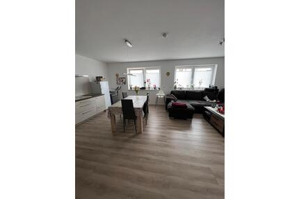 Neuwertige 2-Zimmerwohnung - 1.000,00&nbsp;EUR Kaltmiete, ca.&nbsp; 72,00&nbsp;m&sup2; in Haßloch (PLZ: 67454)