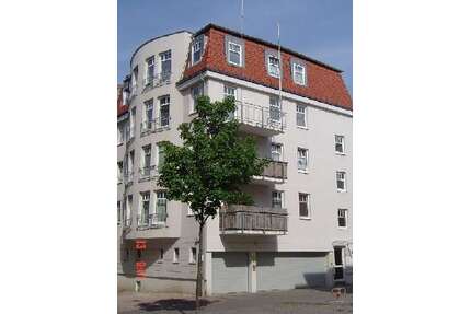 Wohnung zum Mieten in Halle (Saale) 450,00 € 62.12 m²