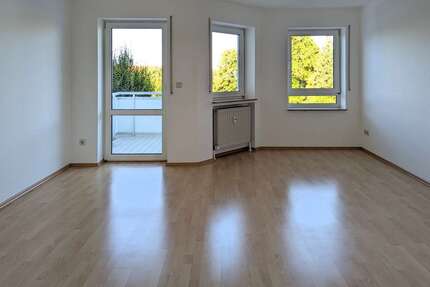 Wohnung zum Mieten in Weißenhorn 1.090,00 € 80.71 m²