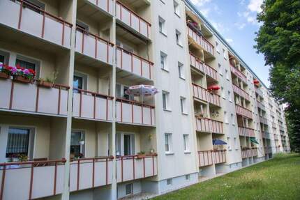 *3-Raum-Wohn-Glück* mit Badewanne und Balkon - Freiberg