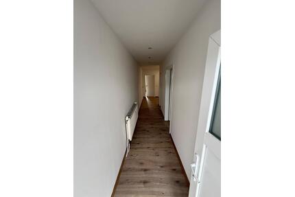 Gemütliche 3-Raumwohnung mit Terrasse und Stellplatz in Tribsees