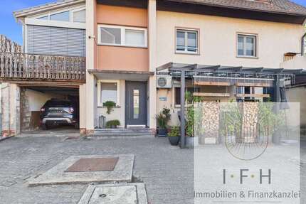 Haus zum Kaufen in Bad Krozingen Tunsel 655.000,00 € 197 m² - Bad Krozingen / Tunsel