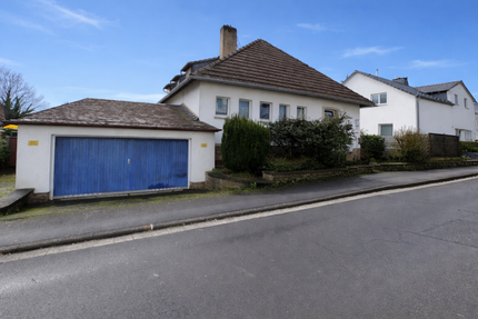 Haus zum Kaufen in Geisenheim 895.000,00 € 340.63 m²