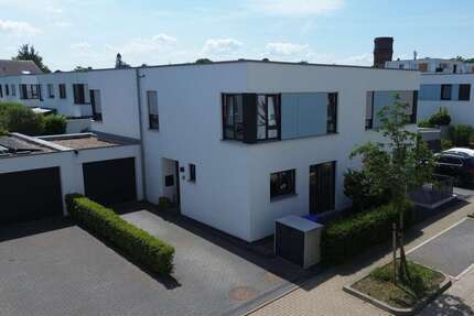 Haus zum Kaufen in Mönchengladbach 660.000,00 € 134 m²
