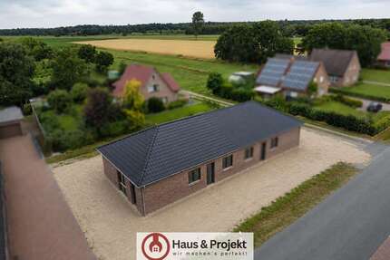 Haus zum Kaufen in Aurich Schirum 319.000,00 € 97.44 m² - Aurich / Schirum