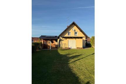 Haus zum Kauf Freistehend - 350.000,00&nbsp;EUR Kaufpreis, ca.&nbsp; 154,00&nbsp;m&sup2; in Parkstetten (PLZ: 94365)