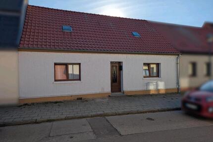 Reihenhaus in ruhiger Lage mit großem Garten 39249 Barby (Elbe)