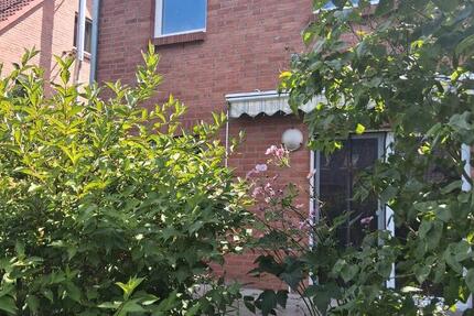 Einfamilienhaus - 240.000,00&nbsp;EUR Kaufpreis, ca.&nbsp; 100,00&nbsp;m&sup2; in Güstrow (PLZ: 18273)