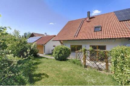 Ruhe & Natur - Familienfreundliche Doppelhaushälfte in idyllischer Lage! - Schwindegg