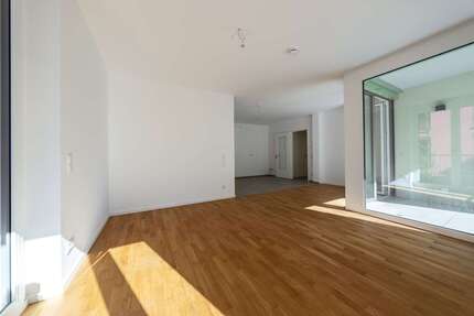 Wohnung zum Mieten in München 2.090,00 € 82.75 m²