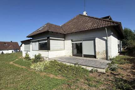 Haus zum Kaufen in Pfinztal 550.000,00 € 280 m²