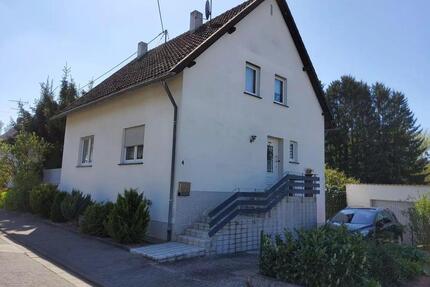 FREISTEHENDES EINFAMILIENHAUS | 2 GARAGEN | LOSHEIM - BACHEM - Losheim am See