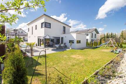Haus zum Kaufen in Ostrach 668.000,00 € 150.65 m²