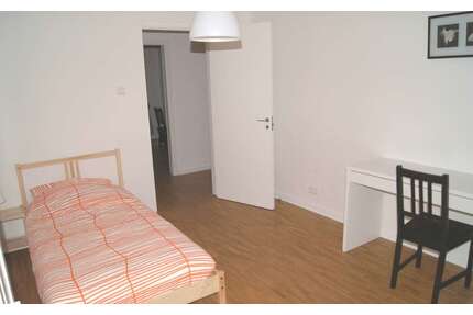 WG-Zimmer in Hamburg 680,00 € 15 m²