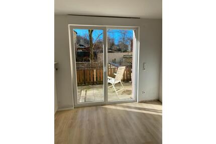 Frisch renoviert 99qm am Loh 3Zimmer plus 1 Zimmer oben am Dach - Wuppertal Unterbarmen