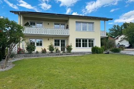 4-Zimmer-Wohnung mit Einbauküche und Garage - Pfarrkirchen