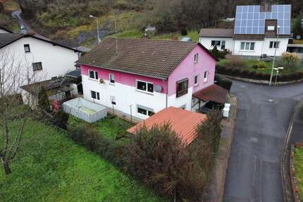 Haus zum Kaufen in Schweisweiler 239.000,00 € 190 m²