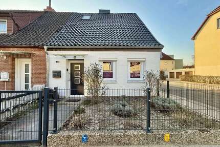 Haus zum Kaufen in Celle 199.000,00 € 93 m²