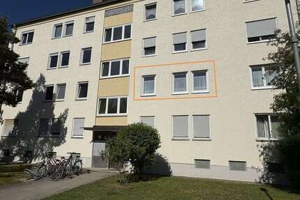 Wohnung zum Kaufen in Augsburg 160.000,00 € 36.5 m²