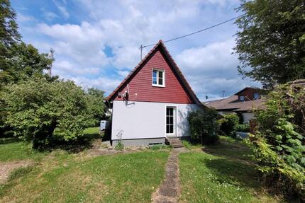 Haus mit großem Garten - 245.000,00&nbsp;EUR Kaufpreis, ca.&nbsp; 60,00&nbsp;m&sup2; in Freudenstadt (PLZ: 72250)