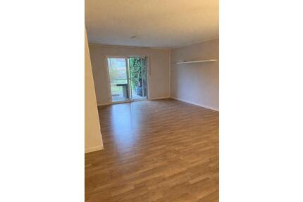 Schöne 3-Zimmer-Wohnung mit Garten in Werneck-ab 01.05. frei - Schweinfurt Gartenstadt