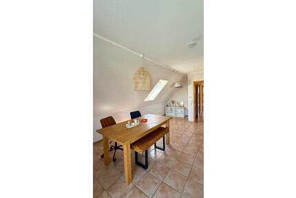 Fast am Strand - 2 Zimmer Wohnung Boho Stil in Laboe