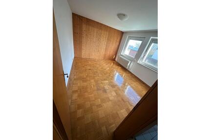 Wohnung zu verkaufen - 210.000,00&nbsp;EUR Kaufpreis, ca.&nbsp; 74,00&nbsp;m&sup2; in Barsinghausen (PLZ: 30890)