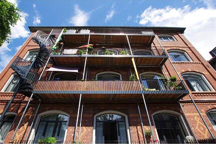 Villa West - Lichtdurchflutete Wohnung mit großem Süd-West-Balkon - Bochum