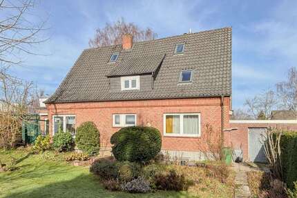 Haus zum Kaufen in Kronshagen 499.000,00 € 163.33 m²