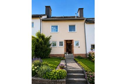 Geräumiges Reihenmittelhaus - 371.000,00&nbsp;EUR Kaufpreis, ca.&nbsp; 100,00&nbsp;m&sup2; in Velbert (PLZ: 42551)
