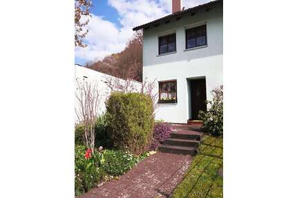 Haus zum Kaufen in Kulmbach OT Unterpurbach 315.000,00 € 137 m² - Kulmbach OT Unterpurbach