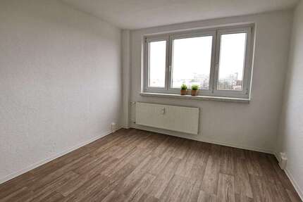 Wohnung zum Mieten in Magdeburg 426,24 € 66.6 m²