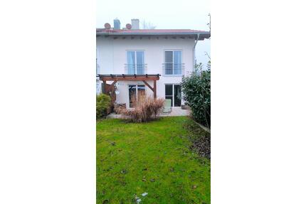 Doppelhaushälfte von Privat in Bestlage - Miesbach