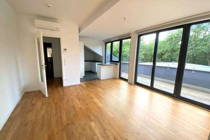 Wohnung zum Mieten in Berlin 996,84 € 55.38 m²
