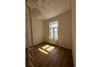 Wohnung zum Kaufen in Aachen 85.000,00 € 19.2 m²
