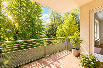 Wohnung zum Kaufen in Chemnitz 120.000,00 € 70.02 m²
