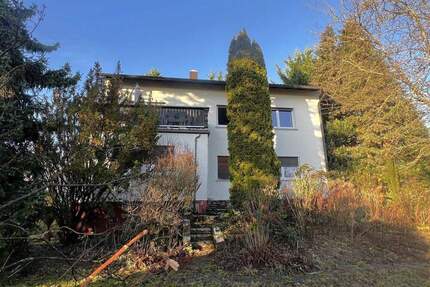 Gepflegtes 2-Fam. Haus mit großem Garten in Kalchreuth Haus kaufen