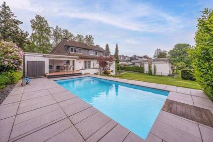 Ihr Familienparadies in Ehringhausen: Viel Platz, eigener Pool & Sauna - Remscheid Süd