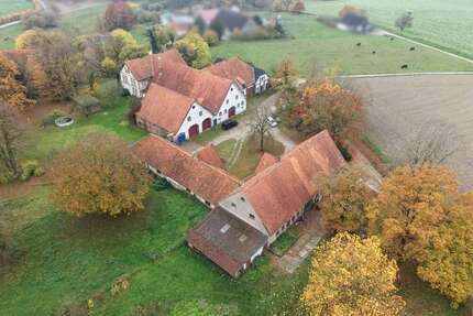 Haus zum Kaufen in Borgholzhausen 1.215.000,00 € 860.67 m²