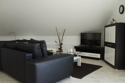 Schöne voll möblierte Dachgeschosswohnung mit Balkon - Wertheim