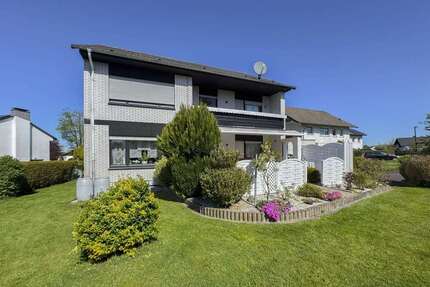 Haus zum Kaufen in Ense 375.000,00 € 152.22 m²