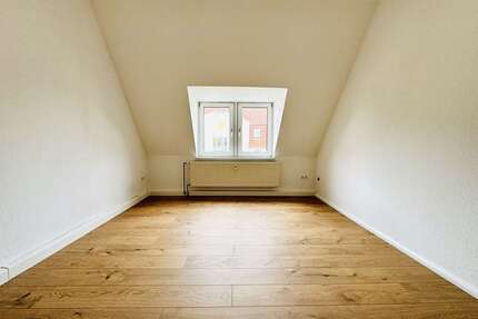 Wohnung zum Mieten in Leipzig Dölitz-Dösen 733,36 € 75 m² - Leipzig / Dölitz-Dösen
